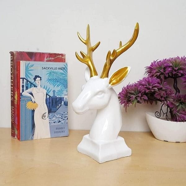 Luxury Signature Reindeer Head Figurine, Polyresin Decorative Sculpture, Elegant Wall & Tabletop Home Decor Accent